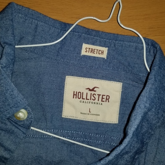 Hollister button down - Picture 2 of 2